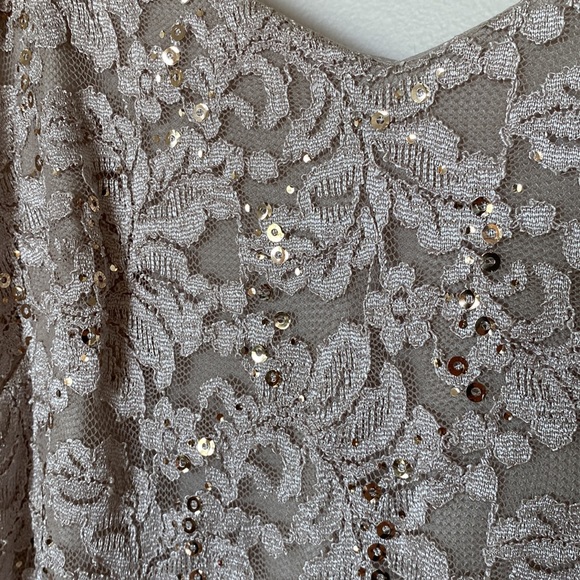 Mother of the Bride dress with jacket. Sz 4 petite. - Picture 3 of 4